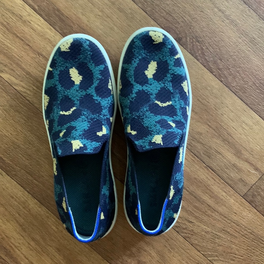 RARE LEOPARD ROTHYS SNEAKERS